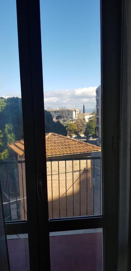 Vicino Di Centro E Universita Stanza Con Balcone ペルージャ エクステリア 写真