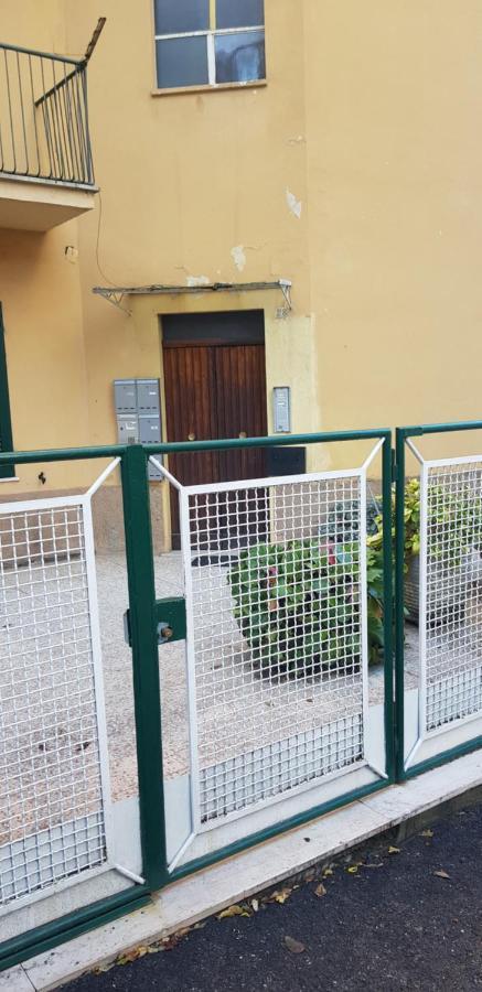 Vicino Di Centro E Universita Stanza Con Balcone ペルージャ エクステリア 写真